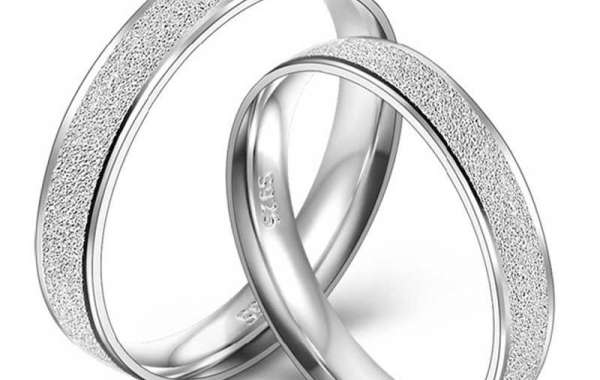 Things You Should Know About His and Her Rings