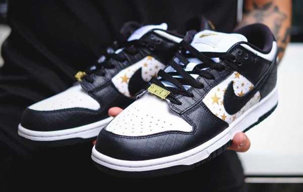 Latest 2021 Supreme x Nike SB Dunk Low “Black Stars” shoes are available now