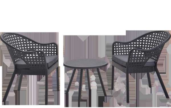 The Difference between Rattan Furniture and Wicker Furniture