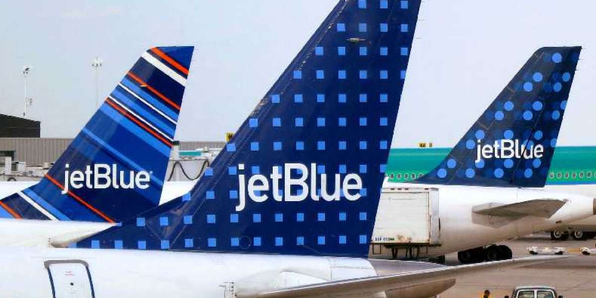 How to correct your name on Jetblue Airlines?
