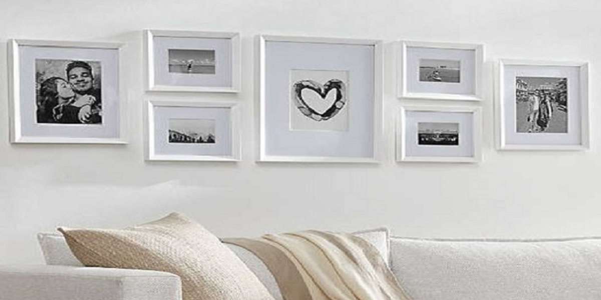 Using Custom Size Frames to Decorate Your Home Office