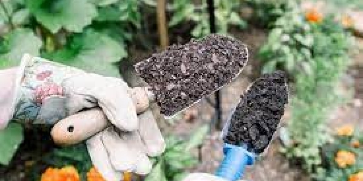 How to Choose the Right Topsoil Bulk Bag for Your Garden