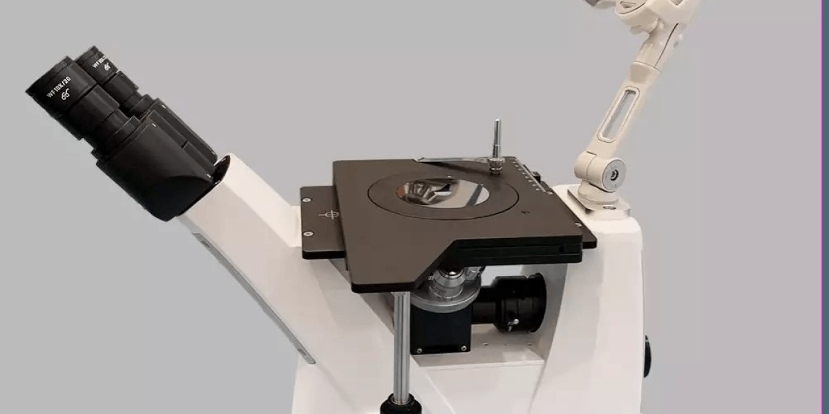 What Are the Applications of a Metallurgical Microscope?