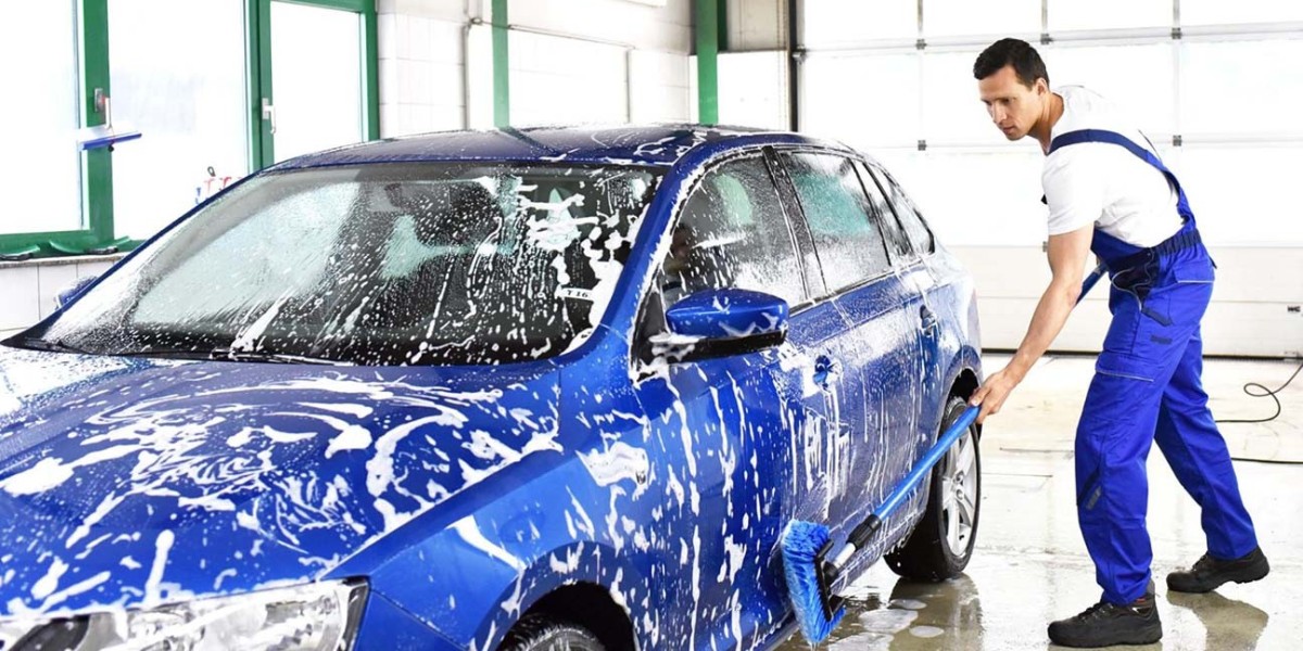 The Ultimate Solution for Busy Car Owners: The 5-Minute Car Wash